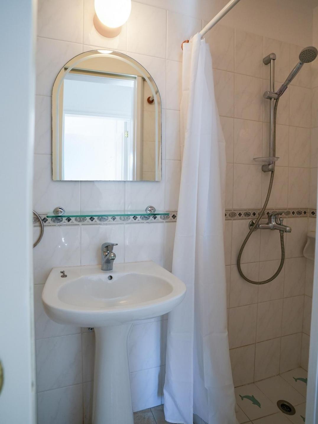 Apartamento Resitour - Regina Gardens Paphos Exterior foto