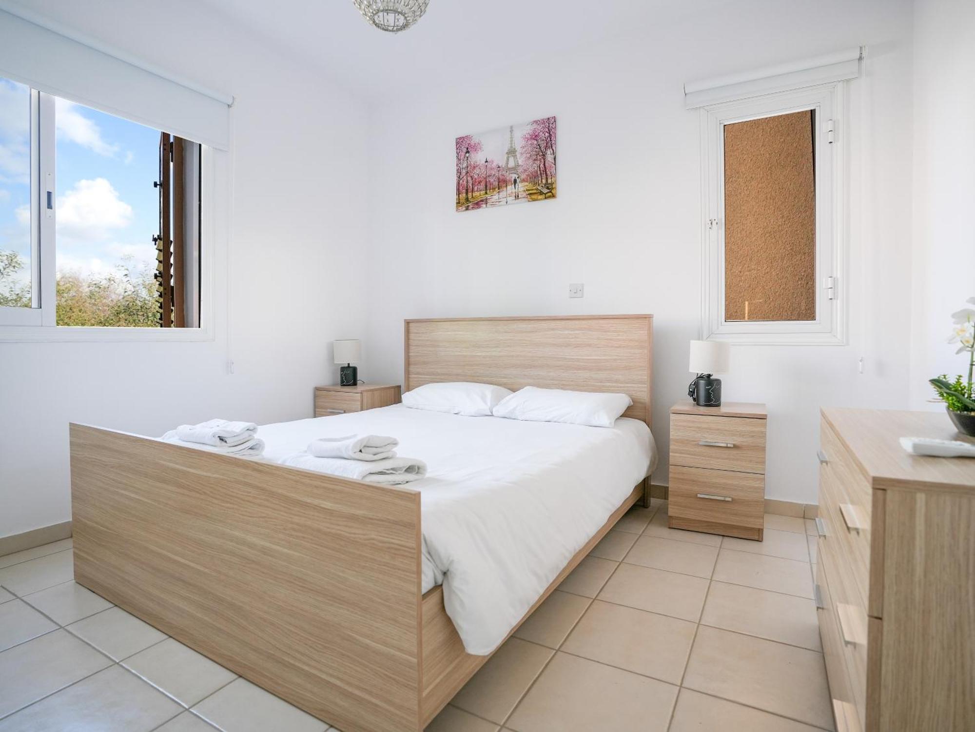 Apartamento Resitour - Regina Gardens Paphos Exterior foto